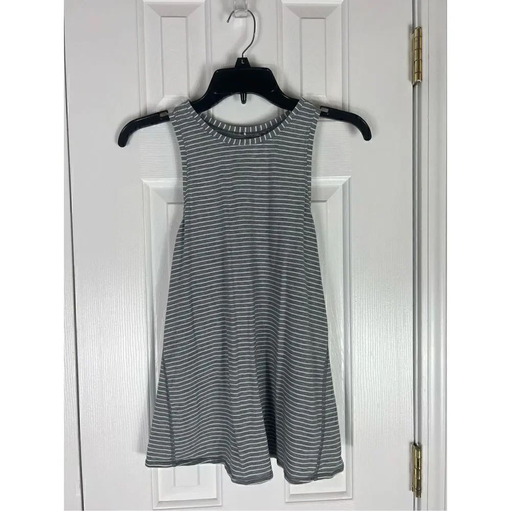 Lululemon Womens Open Back Tank Size 4
